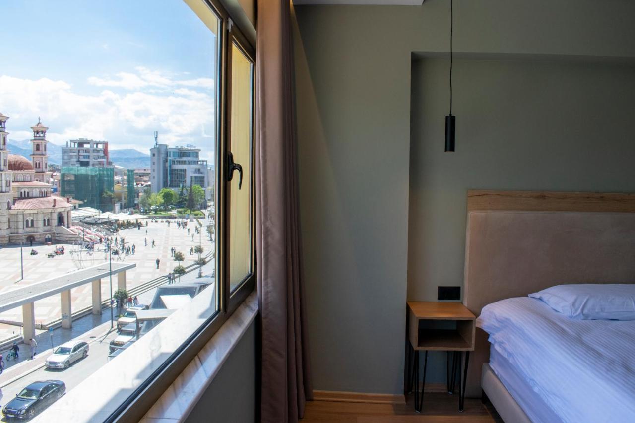 Bocca Hotel Korce Exterior photo