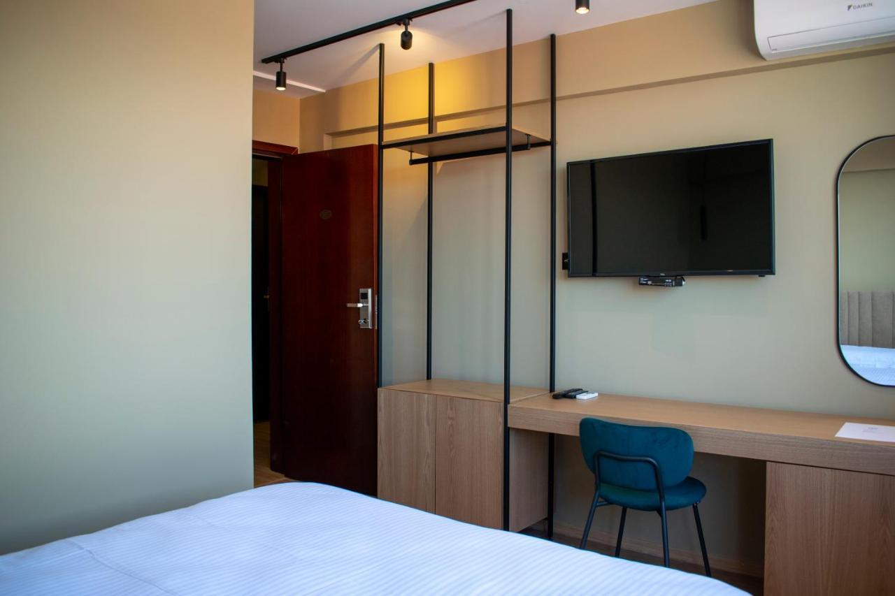 Bocca Hotel Korce Exterior photo